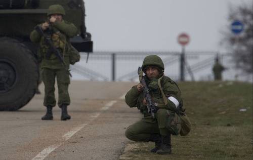 L'Ucraina accusa Mosca: "Duemila soldati russi in Crimea"