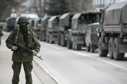 Carta bianca a Putin per il blitz in Ucraina. Kiev: pronti alla guerra