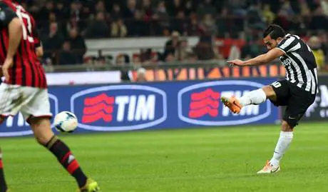 Magia Tevez: Milan ko a San Siro