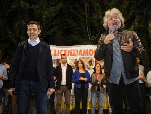 I dissidenti pentastellati rottamano Grillo