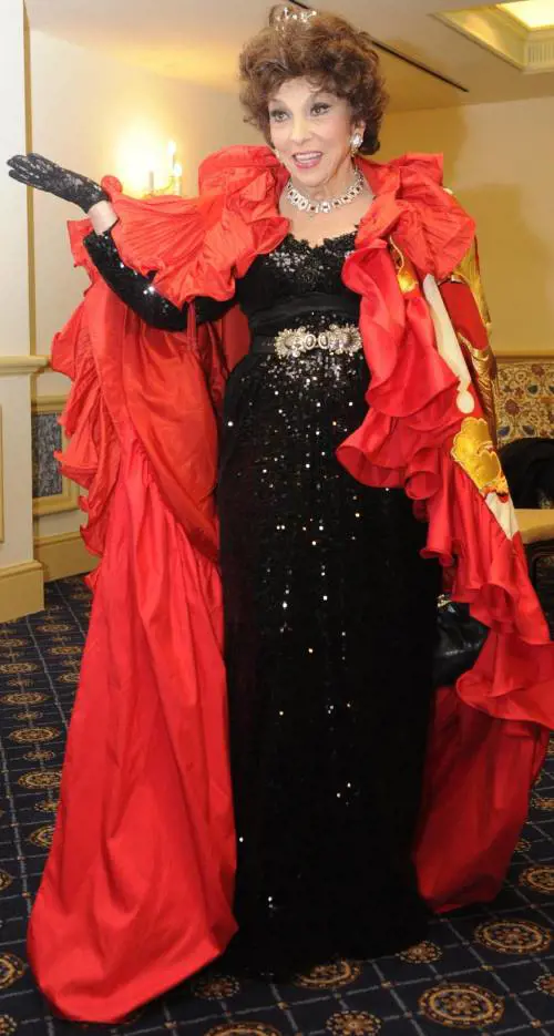 La Lollo si ribella al figlio «Incapace di agire sarai tu...»