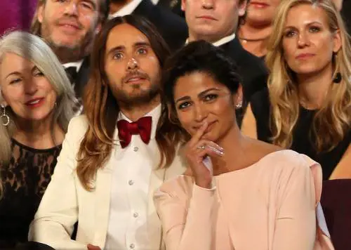 Nella serata delle banalità spicca il "viado" Jared Leto