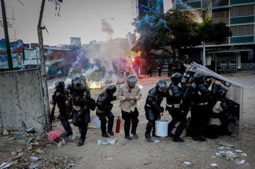 Venezuela un anno dopo la morte di Chavez. E l'Onu bacchetta Maduro