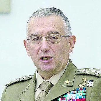«Spy game» ai vertici Aise: Graziano verso la nomina