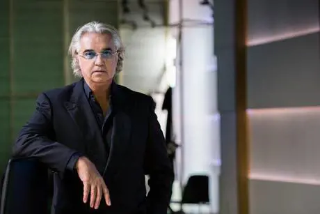 Briatore: "Giovani, non laureatevi, andate a lavorare in Asia"
