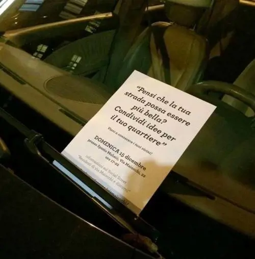 Una strada "social". Così il quartiere apre le sue porte