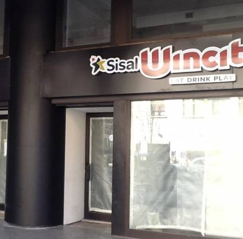 La sala slot "WinCity" che aprirà in corso Garibaldi,  di fronte a San Simpliciano