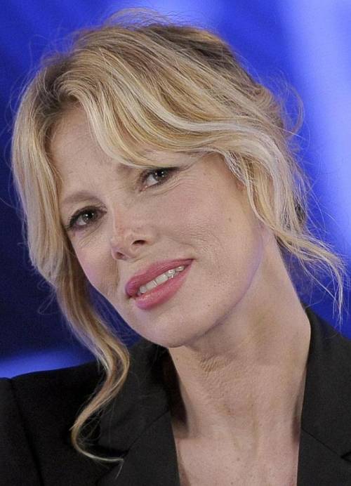 Grande Fratello, subito un nuovo arrivo (e le prime nomination)Stasera su Canale 5