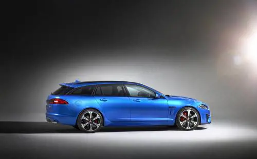 Jaguar XFR-S Sportbrake: tremano Audi RS6 ed E SW 63 AMG