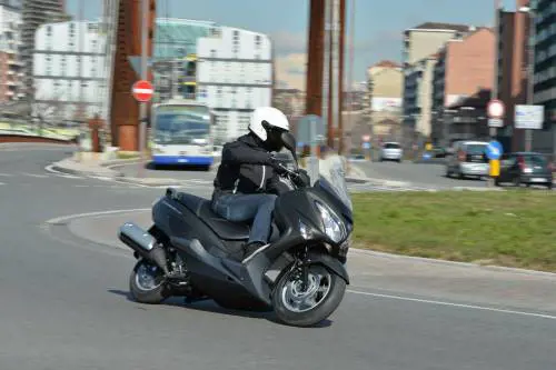 Suzuki Burgman 125-200 ABS