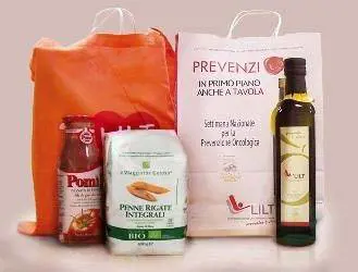 Lotta contro i tumori, "Shopper della salute" e visite gratuite
