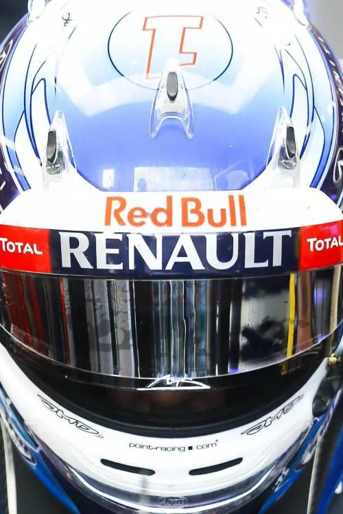 Formula noia in letargo  sognando una Rossa vera