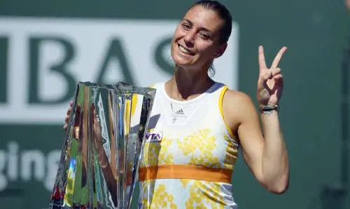 Pennetta regina di California, batte la Radwanska dimezzata