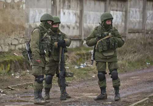 Crimea, ucciso un soldato ucraino. Kiev: "Il conflitto è militare"