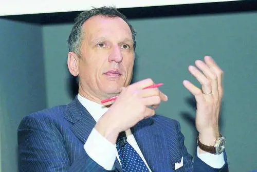 Fossati cerca l'ok dei fondi per Gamberale presidente