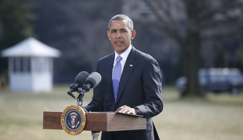 Barack Obama mentre annuncia nuove sanzioni dalla Casa Bianca