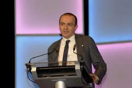 Assocalzaturifici: "No al taglio di Ita, l'agenzia indispensabile per l'export"