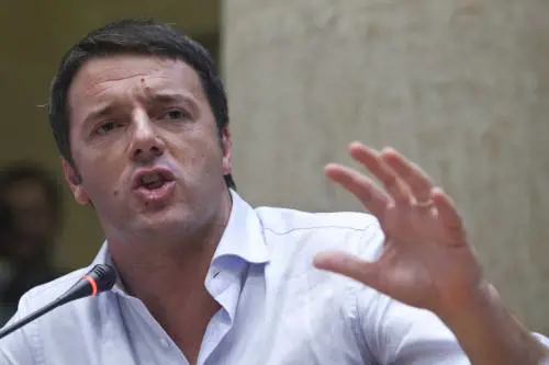 Renzi avvisa i manager pubblici: "Presto i tagli, giustizia sociale"