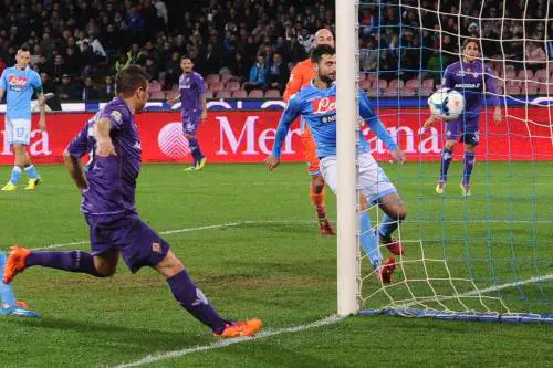 Napoli, un altro suicidio. Colpo Montella