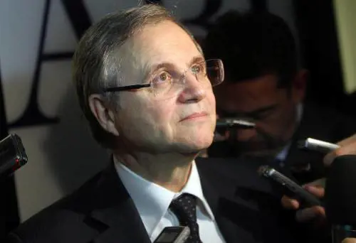 Visco attacca sindacati e imprese: "La loro rigidità frena lo sviluppo"