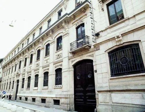 Tagli in Rcs: 800 esuberi. Corriere e Gazzetta "lasciano" via Solferino