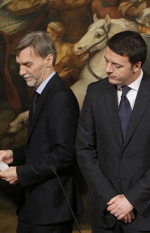 Il trucco elettorale del governo: subito 80 euro, Tasi dopo il voto