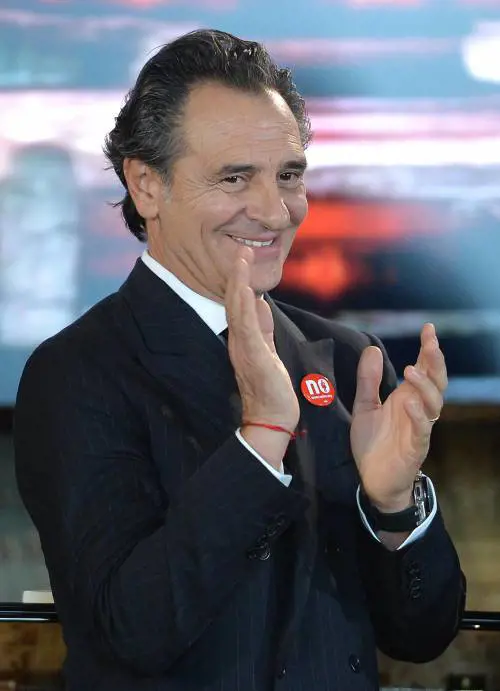 Vi scandalizza Moretti? Prandelli guadagna il doppio