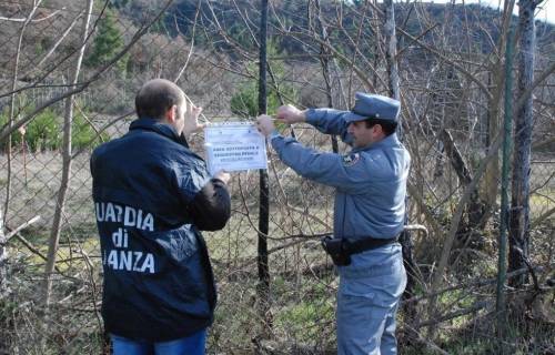 Acqua avvelenata dai rifiuti: l'hanno bevuta in 700mila