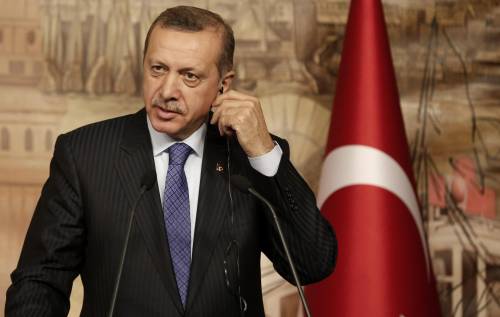 Erdogan sgradito in Germania "Non faccia qui i suoi show" 