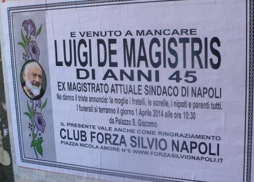 "De Magistris è morto". Pesce d'aprile a Napoli