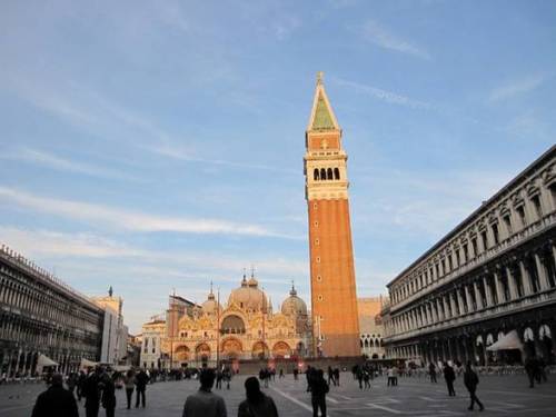 Se alloggiare a Venezia costa più che a Dubai