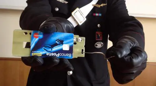 "Cash trapping", ultima trappola al bancomat