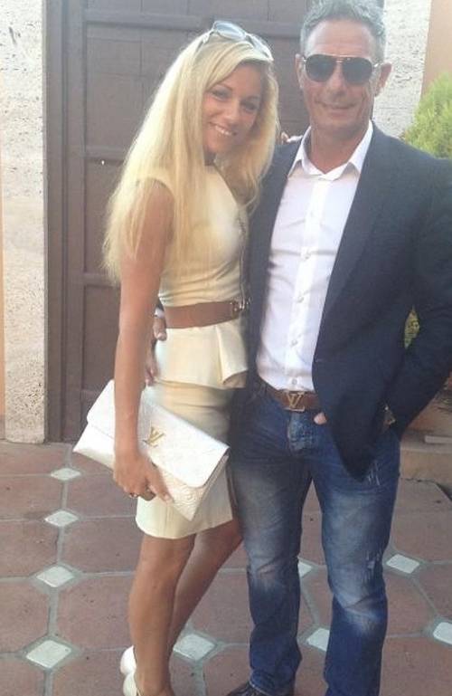 Modella uccide il ricchissimo ex a colpi di pistola