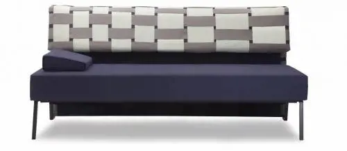 E il salotto buono si fa più largo