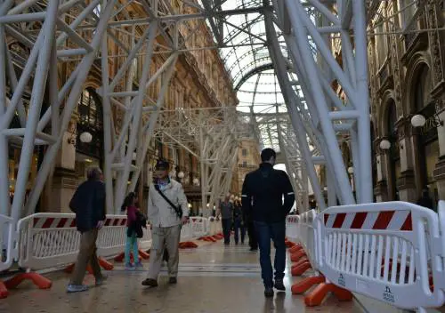 Il fascino della Galleria che riscopre i suoi colori