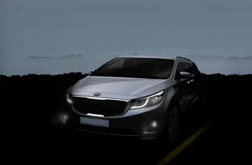 New York: Kia presenta il nuovo MPV 8 posti
