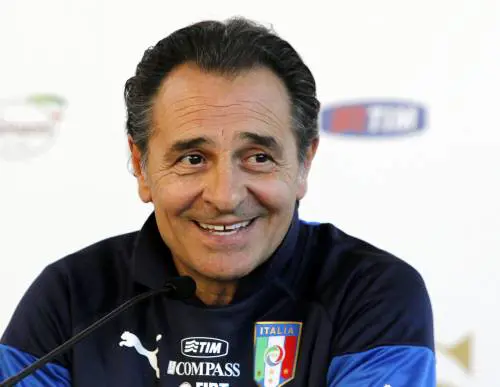 Gli altri ct salvano le stelle, Prandelli no