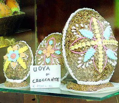 In tutta la città alzeranno le serrande 16mila negozi