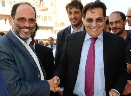 Cantone "arresta" Ingroia: molli un incarico