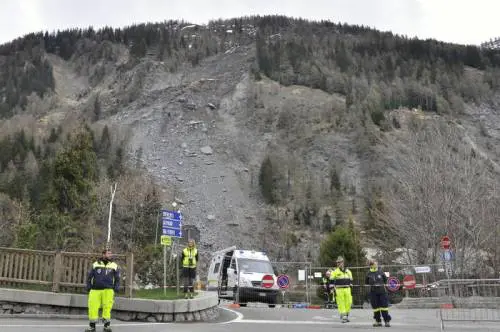 Frana Courmayeur, accelera smottamento