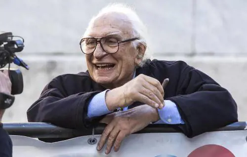 Pannella sta con Di Battista: "Ha delle buone ragioni"