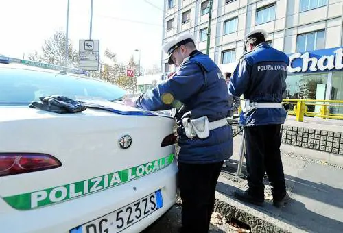 Rincara il giudice di pace: vietato contestare le multe