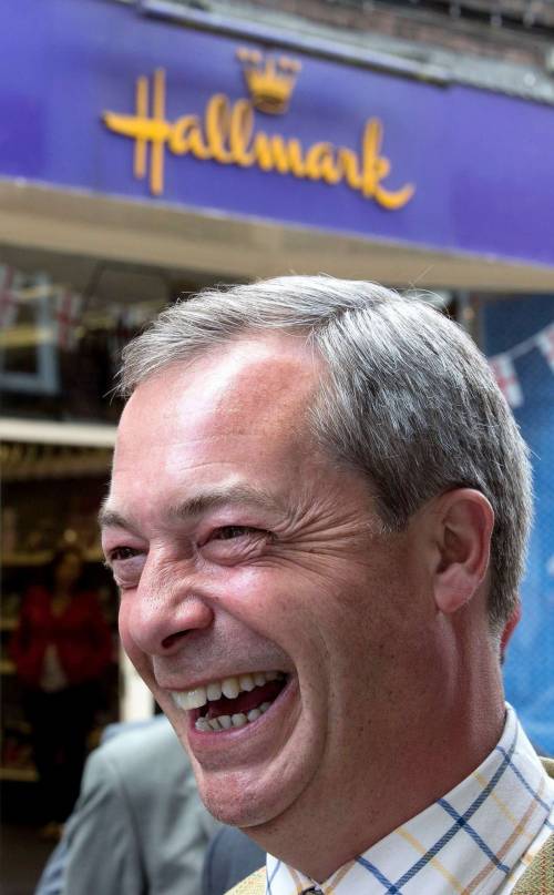 Gran Bretagna, Farage vola nei sondaggi: è primo con il 31%