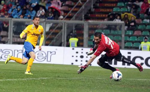 Juve, tre gol d'autore per dire è qui la festa