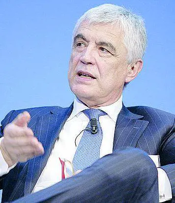 Alitalia, arabi in ritardo I sindacati in allarme