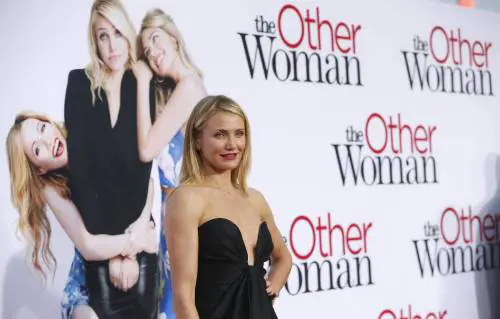 Cameron Diaz si confessa: "Sono stata con una donna"
