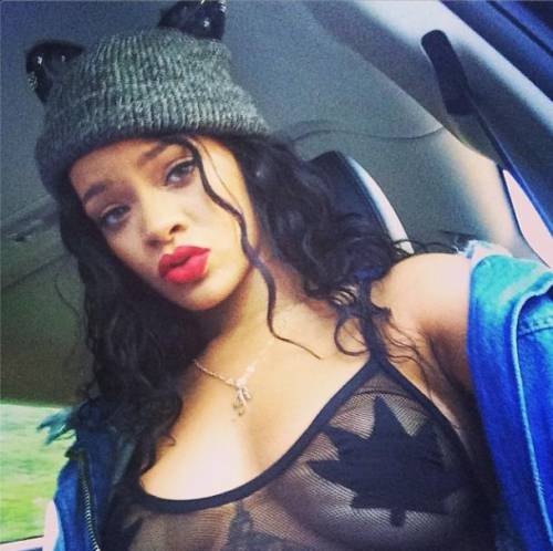 Una foto tratta dal profilo Instagram di Rihanna