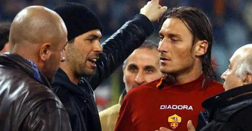 Arrestato Gastone, l'ultras romanista  già visto al derby 2004