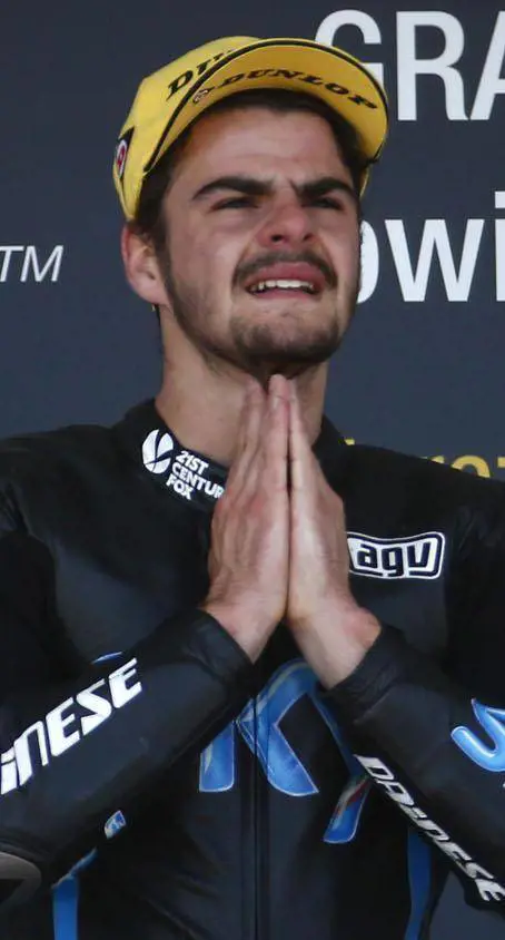 Lo manda Valentino Fenati: «Sono stato più furbo degli altri»Seconda vittoria consecutiva il personaggio