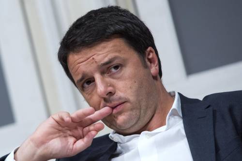 Il populismo di Renzi sbanda. Invendute le Maserati del governo 